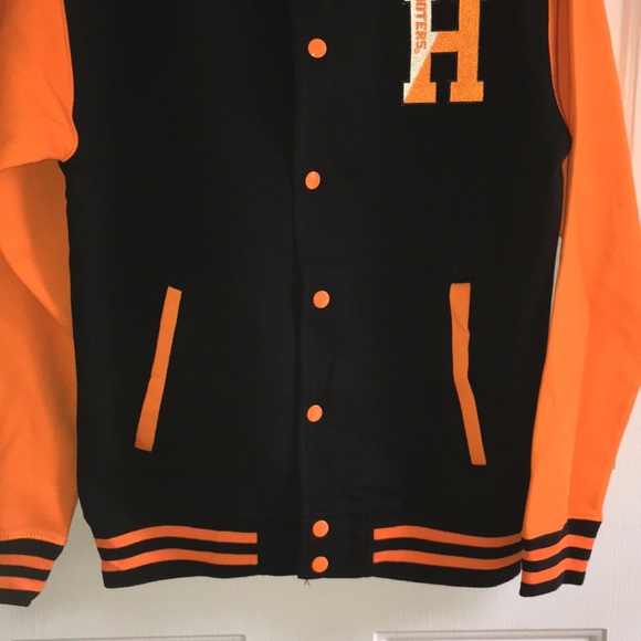 New Unisex Hooters Letterman Button Jacket M L XL - Picture 4 of 6